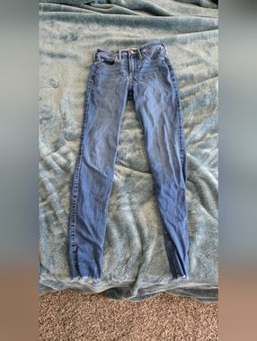 Hollister Skinny Jeans